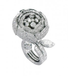������ �  ������������ ��� ���� � ������ ( Van Cleef & Arpels ).